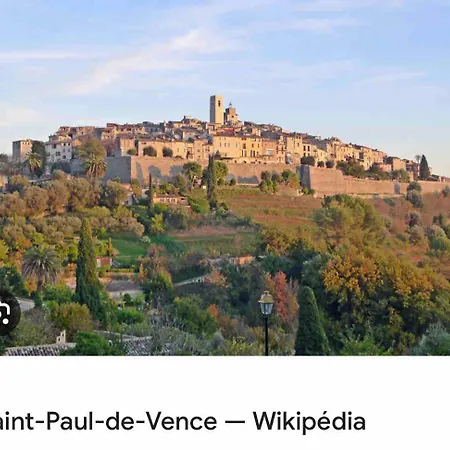 Cannes Hills With Garden And Parking Vakantiehuis