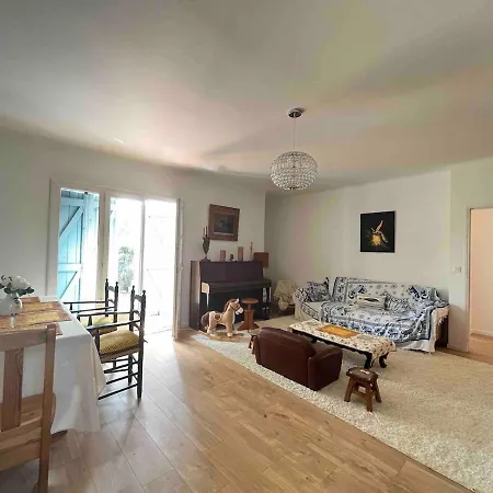 Cannes Hills With Garden And Parking Vakantiehuis Le Cannet