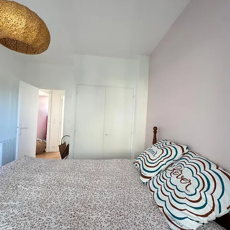 Cannes Hills With Garden And Parking Vakantiehuis